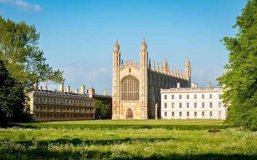 Autobus universitario hop-on hop-off a Cambridge
